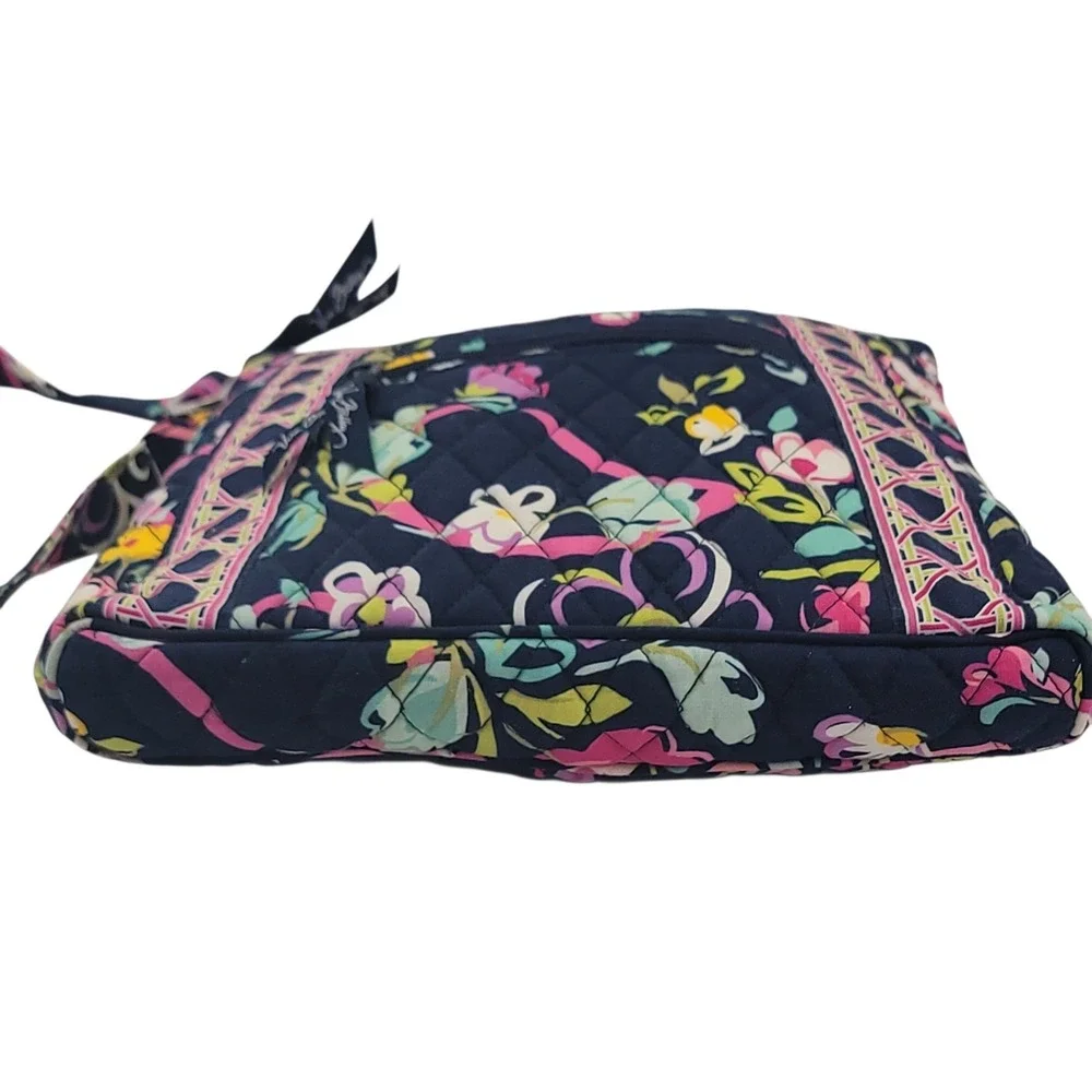 Vera Bradley Hipster Crossbody Ribbons Butterflies Flowers 2012 Retired Pattern